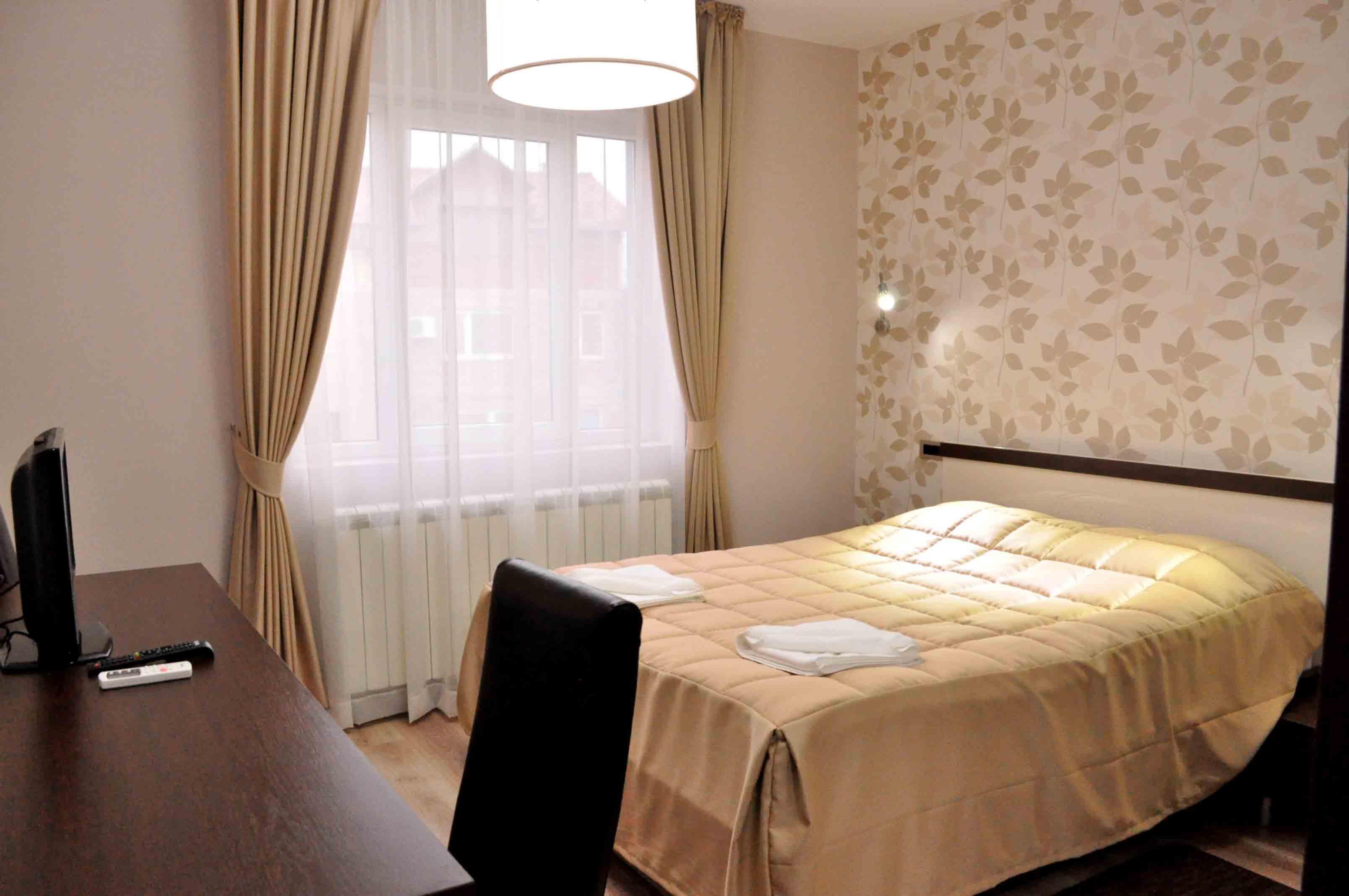 Garni Hotel 018 In Ni Exteriör bild