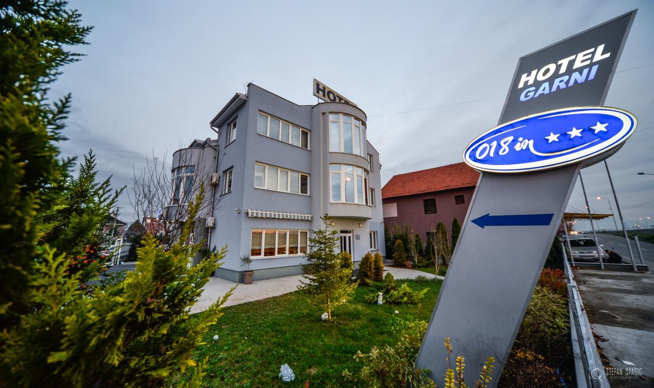 Garni Hotel 018 In Ni Exteriör bild